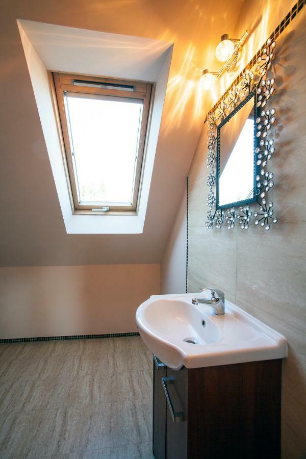 Apartamenty Kalinowa Z Widokiem Na Gory เยเลเนียกูรา ภายนอก รูปภาพ